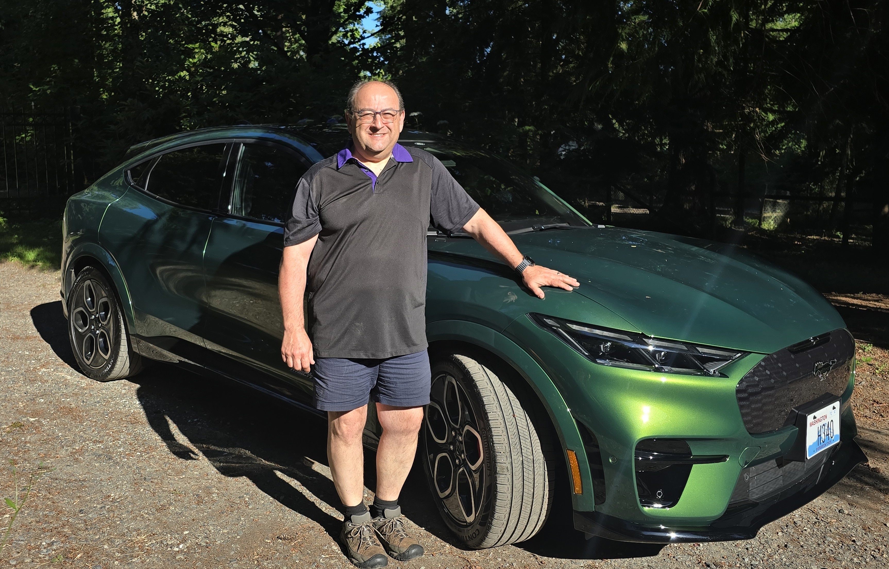 Feliks in Washington: “Having a charger at home is awesome (thanks Ford Power Promise). I leave every morning with my car topped off and ready to go.”   